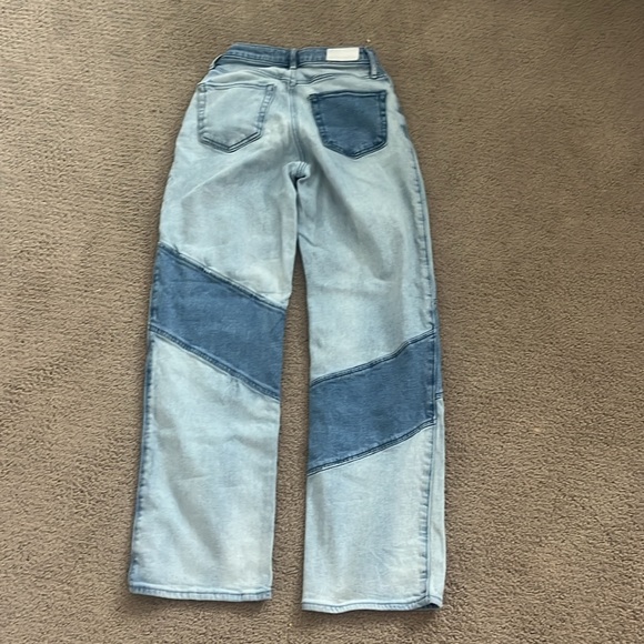 Ultra High-Rise Woman’s Dad Jeans - Picture 2 of 3